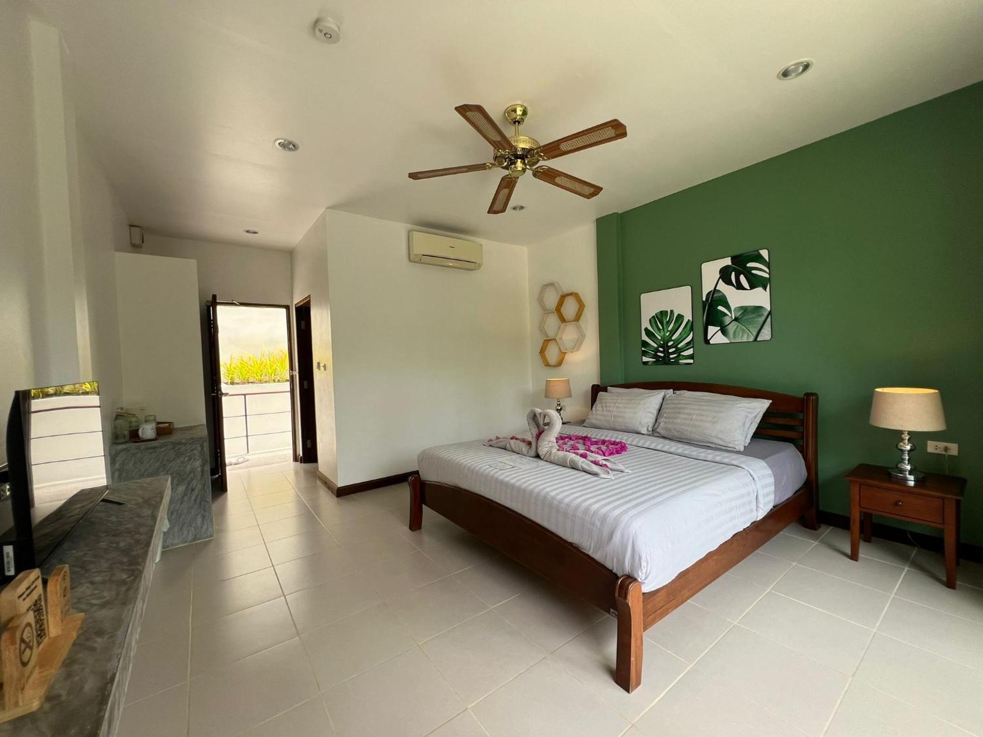 วูดลอว์น วิลลา รีสอร์ต Hotel เกาะเต่า ภายนอก รูปภาพ